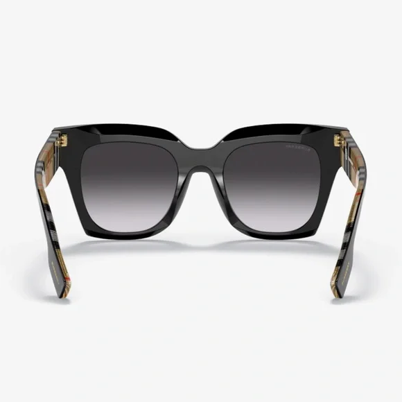 Burberry Sunglasses, New 235 - Picture 4 of 5